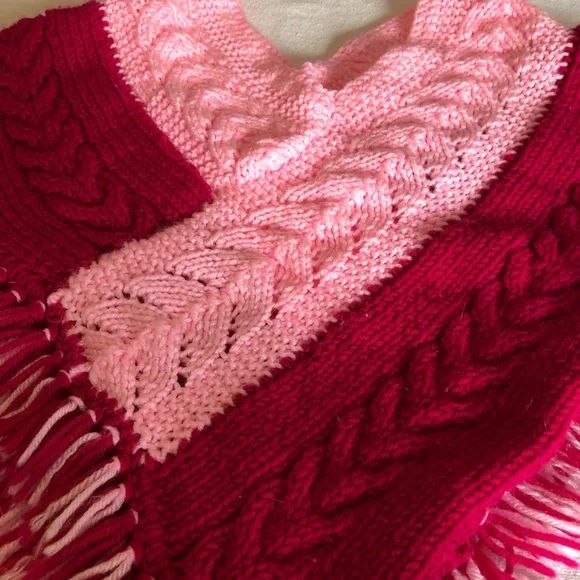 Child’s Pink crochet pancho - Picture 5 of 8